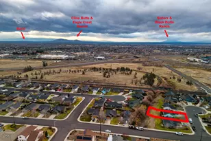 484 NE Spruce Ct, Redmond, OR 97756 - Photo 46