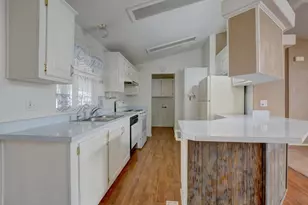 22071 Hwy 62, Shady Cove, OR 97539 - Photo 10