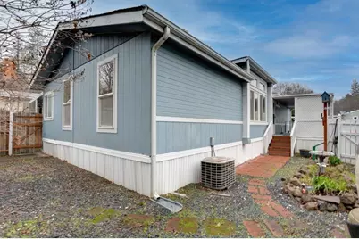 22071 Highway 62 #70, Shady Cove, OR 97539 - Photo 24