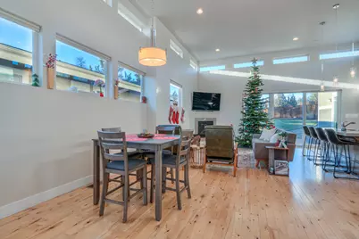 2233 NW Deschutes Place, Bend, OR 97703 - Photo 12