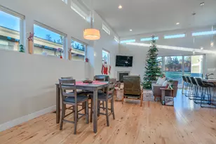 2233 NW Deschutes Pl, Bend, OR 97703 - Photo 12