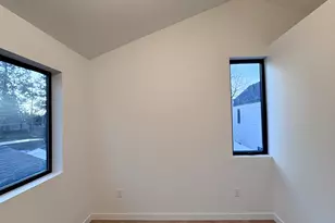 639 NE Marshall Ave, Bend, OR 97701 - Photo 10