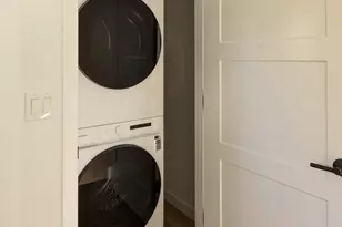 639 NE Marshall Ave, Bend, OR 97701 - Photo 12