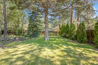 61176 Larkwood Drive, Bend, OR 97702 - Photo 28