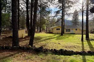 326 Debra Ln, Grants Pass, OR 97527 - Photo 20