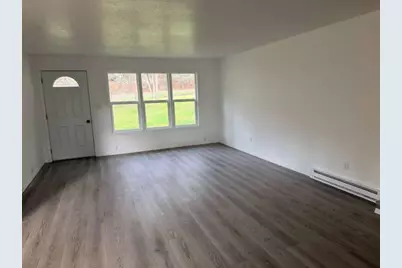 326 Debra Lane, Grants Pass, OR 97527 - Photo 4