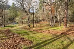 326 Debra Ln, Grants Pass, OR 97527 - Photo 18