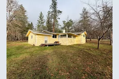 326 Debra Lane, Grants Pass, OR 97527 - Photo 16