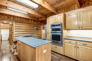18070 Cascade Estates Dr, Bend, OR 97703 - Photo 18