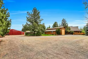 18070 Cascade Estates Dr, Bend, OR 97703 - Photo 40