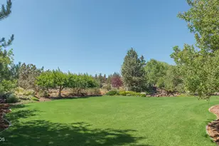18070 Cascade Estates Dr, Bend, OR 97703 - Photo 76
