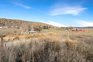 643 NE Coles Rd, Prineville, OR 97754 - Photo 26