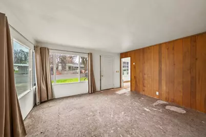 1260 Plummer Avenue, Grants Pass, OR 97527 - Photo 20