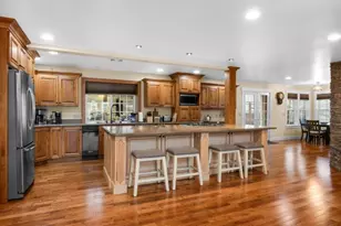 6015 Dark Hollow Rd, Medford, OR 97501 - Photo 12