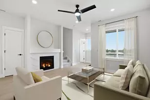 3095 NE Nipper Rd, Bend, OR 97701 - Photo 2