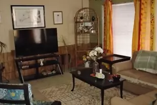 336 Beechwood Dr, Grants Pass, OR 97526 - Photo 6