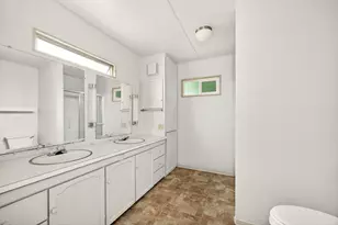 2252 Table Rock Rd, Medford, OR 97501 - Photo 14