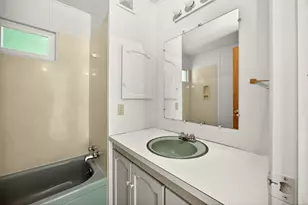 2252 Table Rock Rd, Medford, OR 97501 - Photo 16