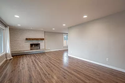 1916 Inverness Drive, Medford, OR 97504 - Photo 6