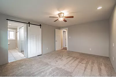 1916 Inverness Drive, Medford, OR 97504 - Photo 16