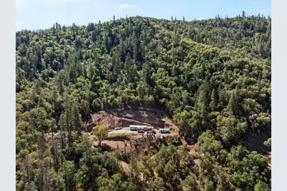 1050 Wards Creek Road, Rogue River, OR 97537 - Photo 1