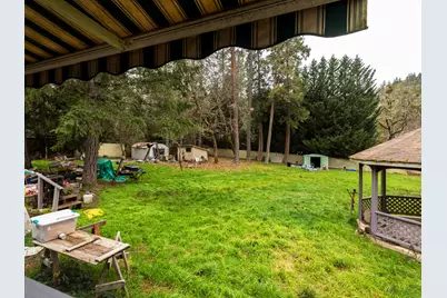 251 Surrey Drive, Grants Pass, OR 97526 - Photo 16