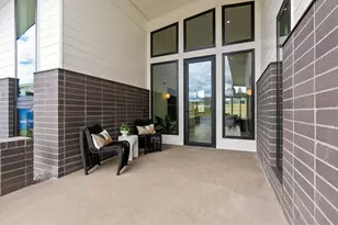 3122 NW Crossing Dr, Bend, OR 97703 - Photo 4