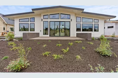 3122 NW Crossing Drive, Bend, OR 97703 - Photo 2
