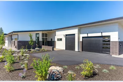 3122 NW Crossing Drive, Bend, OR 97703 - Photo 2