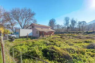 9395 Hwy 238, Jacksonville, OR 97530 - Photo 16