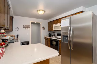 2441 N Keene Way Drive, Medford, OR 97504 - Photo 8