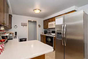 2441 N Keene Way Dr, Medford, OR 97504 - Photo 8