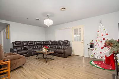 2441 N Keene Way Drive, Medford, OR 97504 - Photo 4