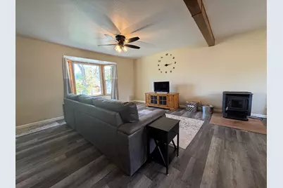 649 Front Street, Klamath Falls, OR 97601 - Photo 6