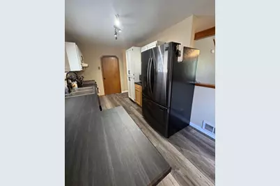 649 Front Street, Klamath Falls, OR 97601 - Photo 14