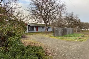 13355 Weowna Way, White City, OR 97503 - Photo 2