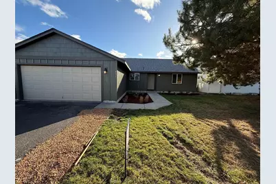 537 SE Ponderosa Drive, Madras, OR 97741 - Photo 2