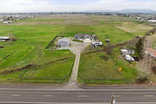 597 Bigham Brown Rd, Eagle Point, OR 97524 - Photo 42