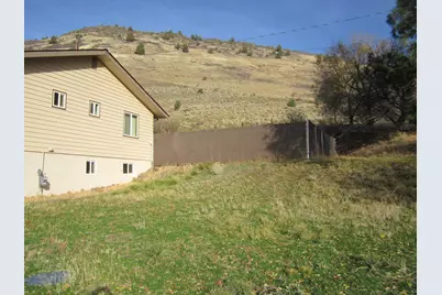 5311 Uhrmann Road, Klamath Falls, OR 97601 - Photo 6