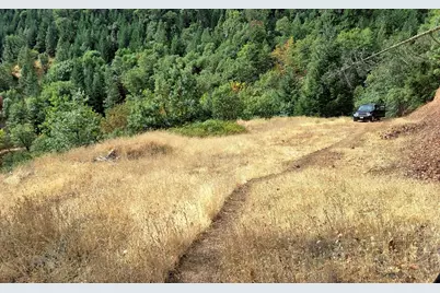 Galls Creek Road Road #301, Central Point, OR 97502 - Photo 16