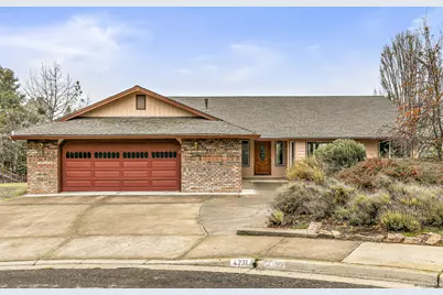 4231 Tamarack Drive, Medford, OR 97504 - Photo 1