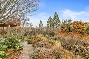 4231 Tamarack Dr, Medford, OR 97504 - Photo 54