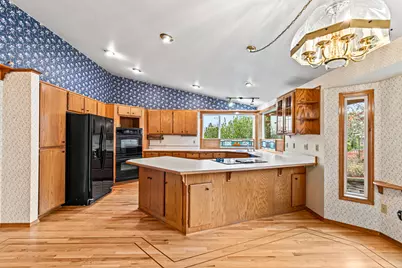 4231 Tamarack Drive, Medford, OR 97504 - Photo 6