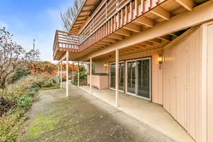 4231 Tamarack Dr, Medford, OR 97504 - Photo 50