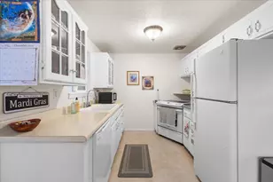 166 Mace Rd, Medford, OR 97501 - Photo 8