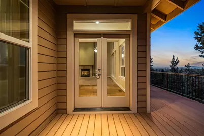 3269 NW Fairway Heights Drive, Bend, OR 97703 - Photo 2