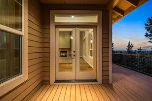 3269 NW Fairway Heights Dr, Bend, OR 97703 - Photo 2