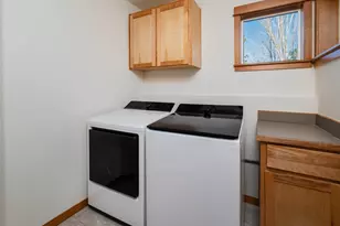 139 SE Roosevelt Ave, Bend, OR 97702 - Photo 22