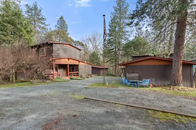 1608 Foots Creek R Fork Road, Gold Hill, OR 97525 - Photo 2