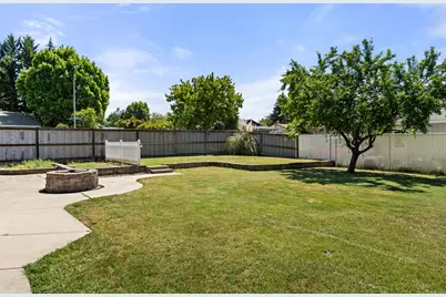 2754 Juanita Avenue, Medford, OR 97504 - Photo 26